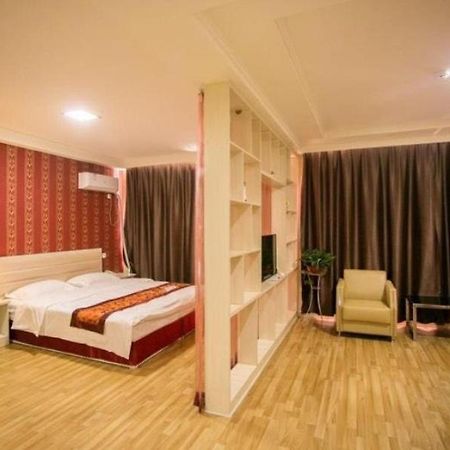 เชล เว่ยฟาง หลินชู ตงหวน โร้ด โฮเทล Hotel Linqu ภายนอก รูปภาพ