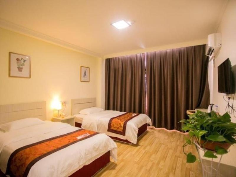 เชล เว่ยฟาง หลินชู ตงหวน โร้ด โฮเทล Hotel Linqu ภายนอก รูปภาพ