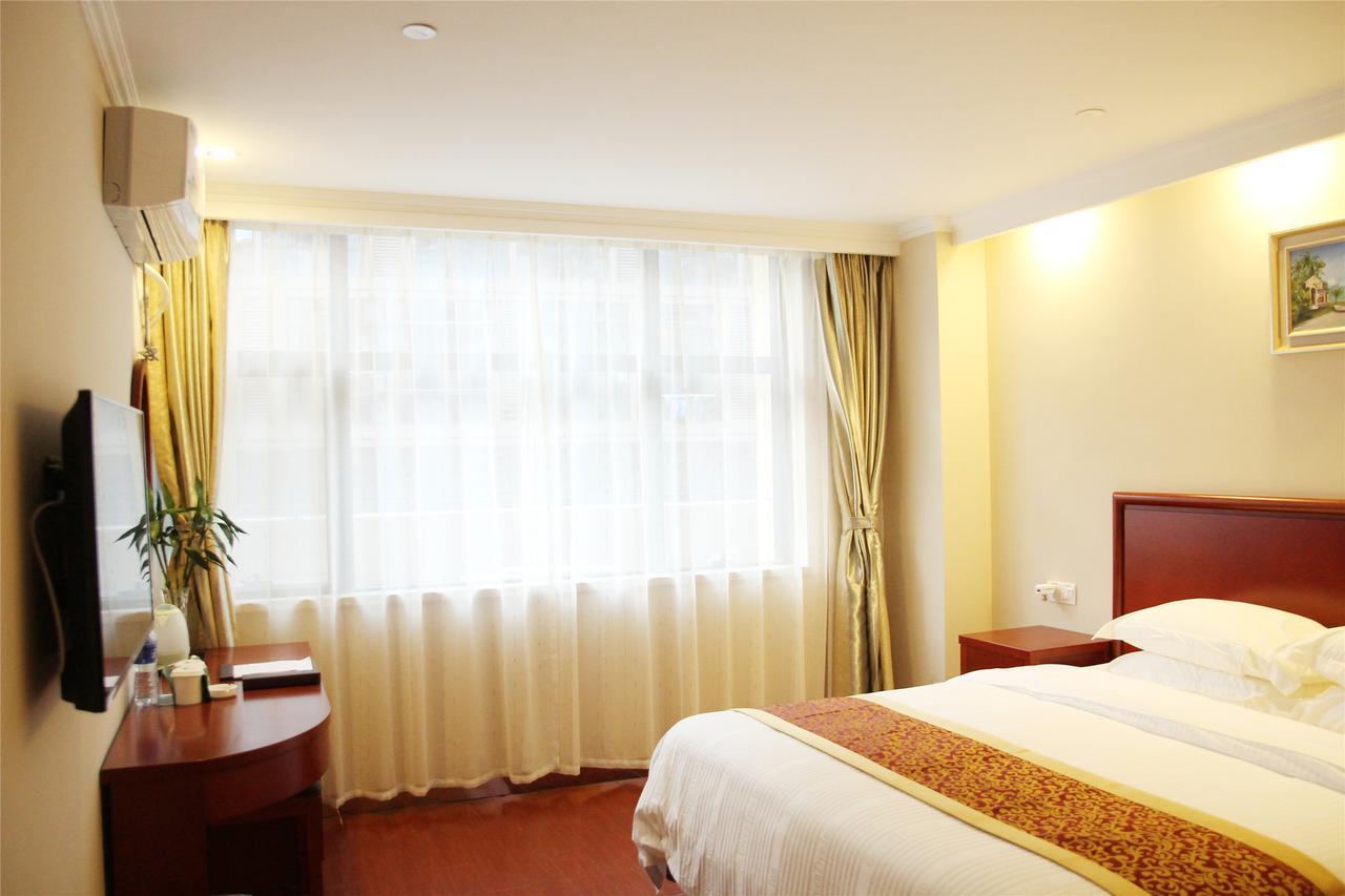 เชล เว่ยฟาง หลินชู ตงหวน โร้ด โฮเทล Hotel Linqu ภายนอก รูปภาพ