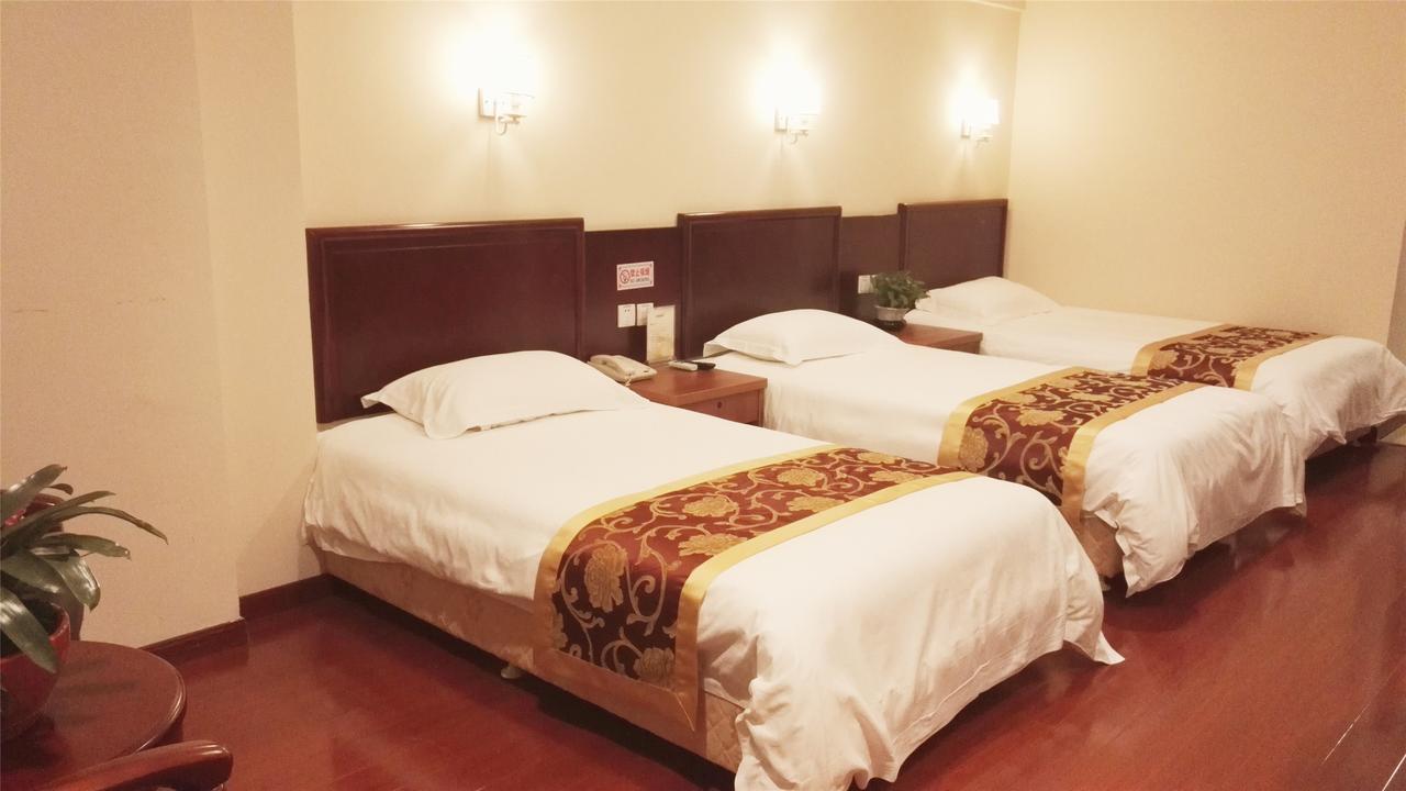 เชล เว่ยฟาง หลินชู ตงหวน โร้ด โฮเทล Hotel Linqu ภายนอก รูปภาพ